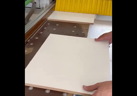 Engrossamento de Chapas de MDF